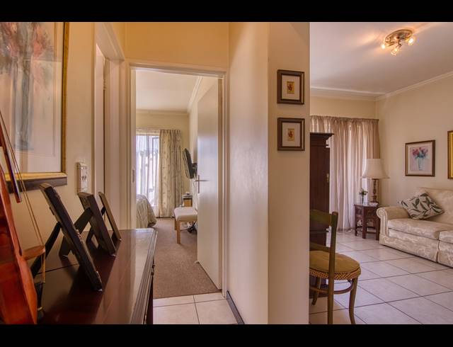 2 BEDROOM APARTMENT FOR SALE IN CRAIGAVON